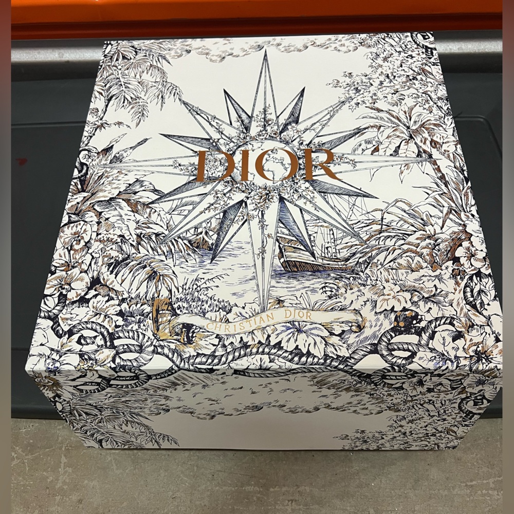 Authentic Christian Dior box